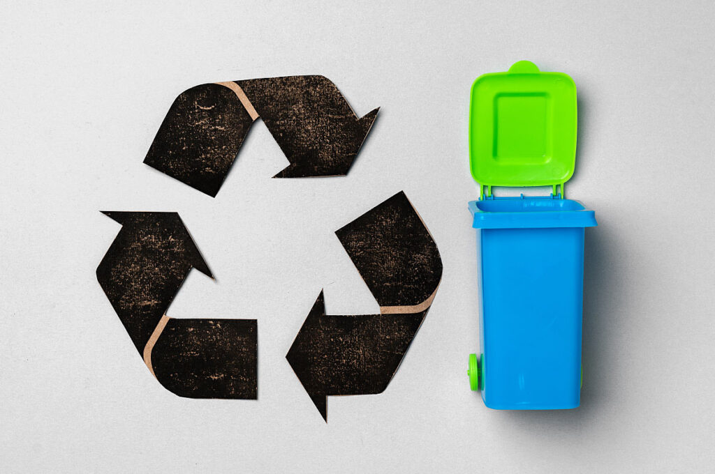 intermal_wpis_kosze_na_smieci_02